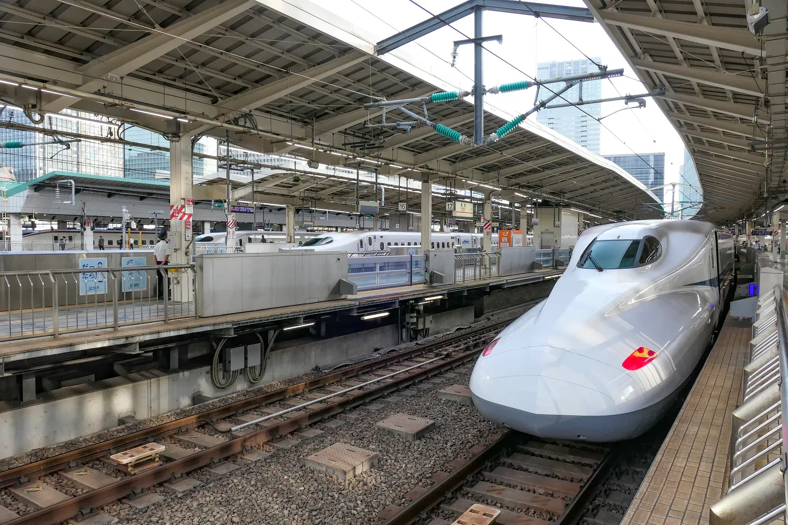 N700 Shinkansen at Tokyo Station